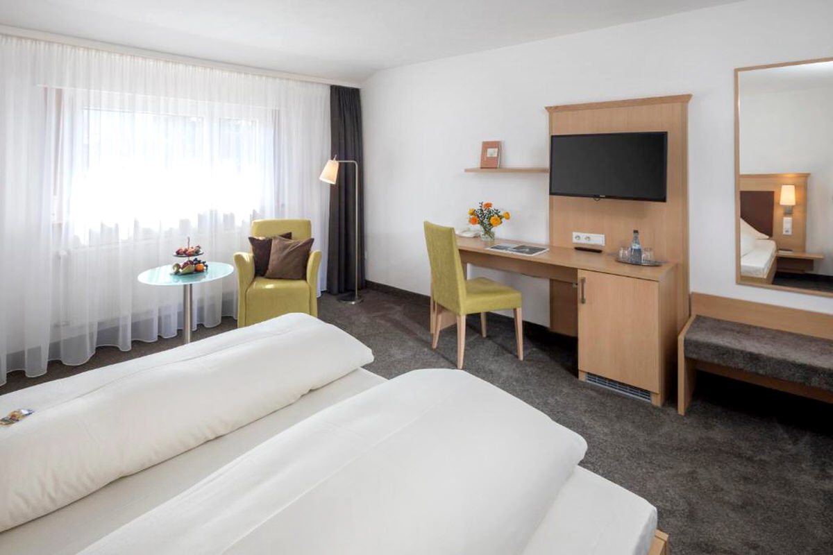 Landhotel Sonnenhalde***Superior in Bad Boll