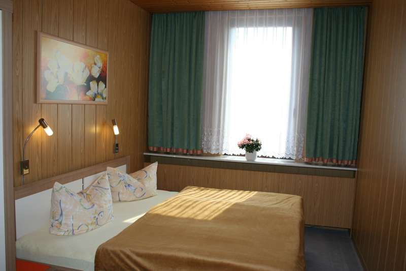 Hotel Garni Pension Am Kirschberg in Weimar