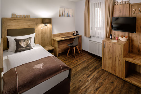 Neo Hotel Esslingen in Esslingen-Liebersbronn