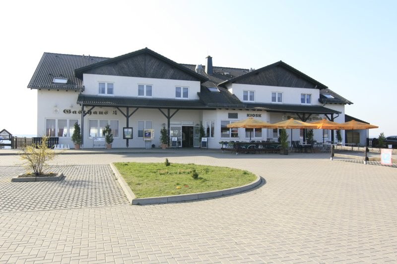 Hotel Gasthaus Rammelburg-Blick in Mansfeld Südharz bei Könnern