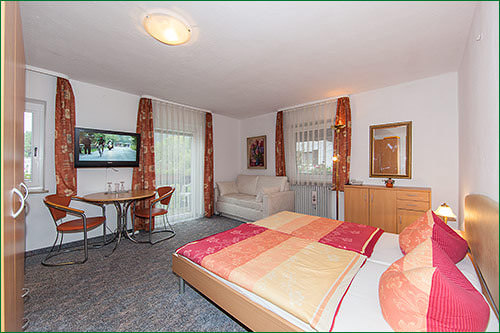 Hotel Garni Edelweiß in Oberau bei Ohlstadt