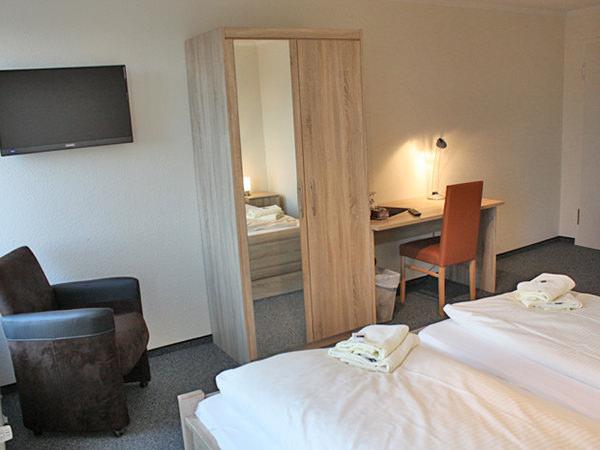 Hotel Landgasthof Zum Großen Krug in Wirdum 