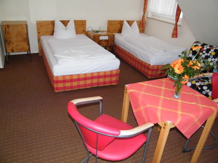 Pension Hettrich, Pension in Halle