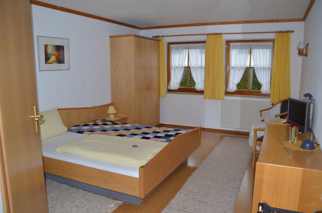 Landpension Sternberg, Pension in Grünenbach