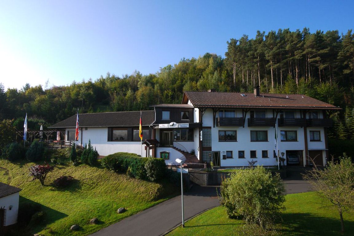 Pension & Restaurant Am Blocksberg in Witzenhausen-Roßbach bei Eschenstruth