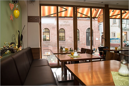 Zimmer Café Rosenkranz in Lohr am Main bei Neustadt am Main