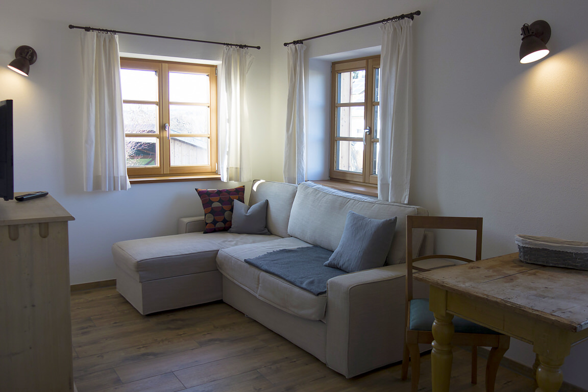 Hirsch'ns Land-Café und Ferienwohnungen in Emmering