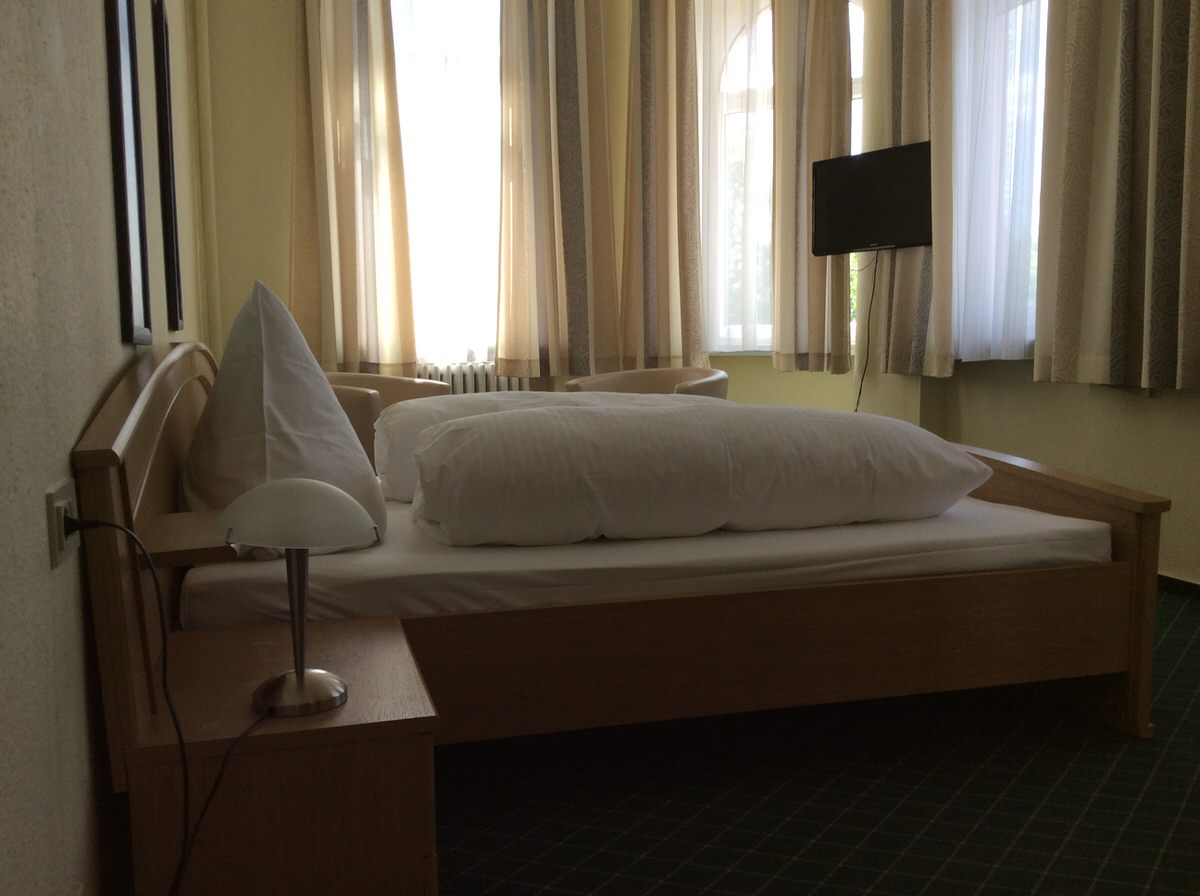 Hotel Deutsches Haus & Restaurant Akropolis in Wittlich