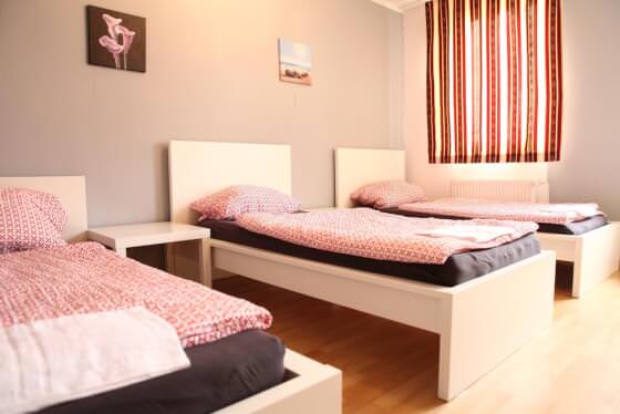 Zimmer homeflat24 in Brühl