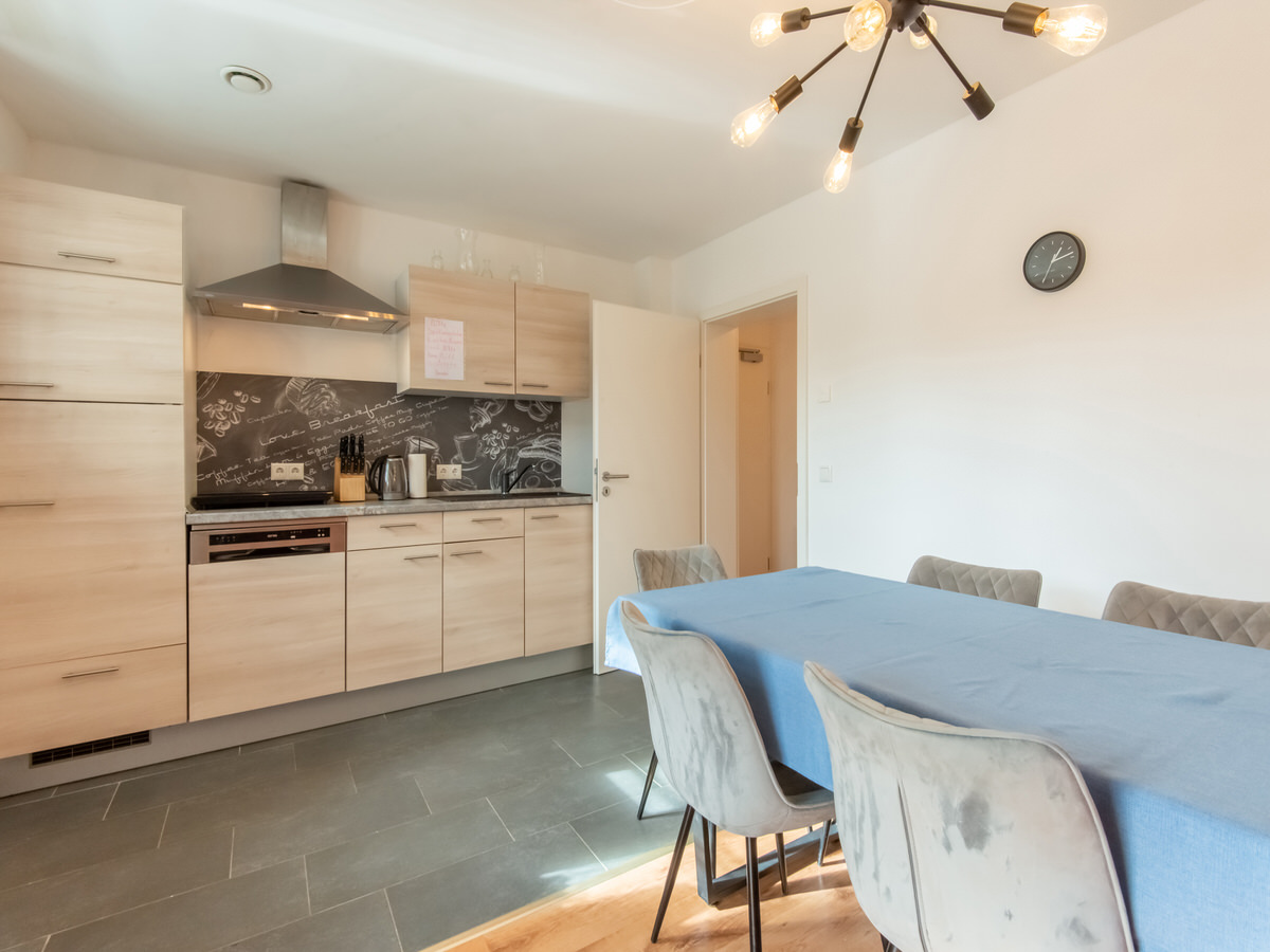  Zimmer+Wohnung nahe Legoland - möbliert und schön - auch als Monteurwohnung in Haunsheim