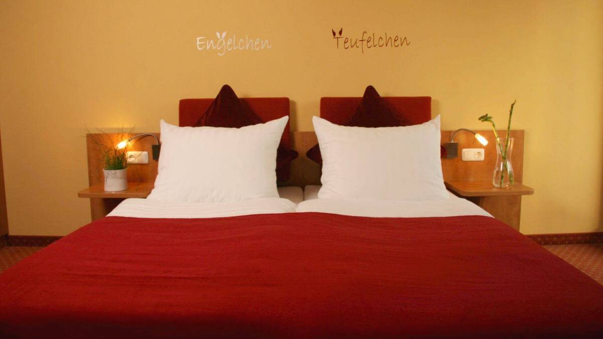 Hotel-von-Heyden in Tegernheim