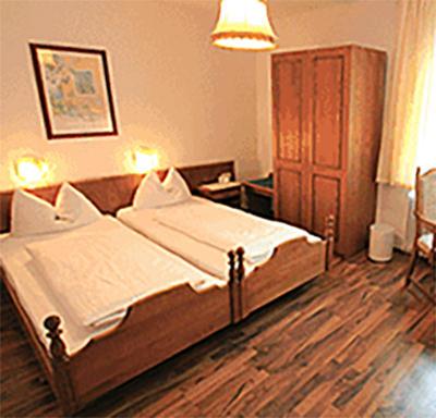 Hotel Landgasthof Dorflinde in Grasellenbach