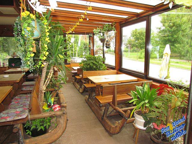 Seehotel Storchenmühle in Fichtenau