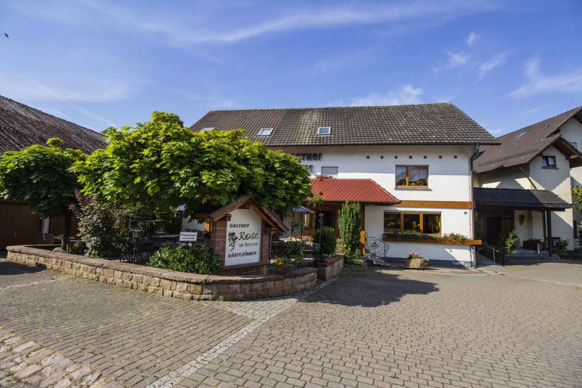 Gasthof Rose in Oberkirch-Nußbach
