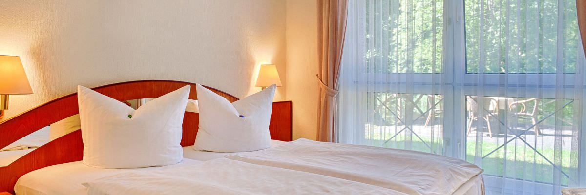 Hotel Carmina am See in Karnin