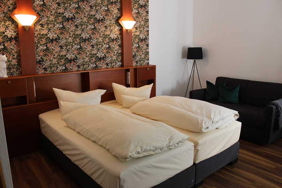 Land-gut-Hotel Forsthof in Kastl