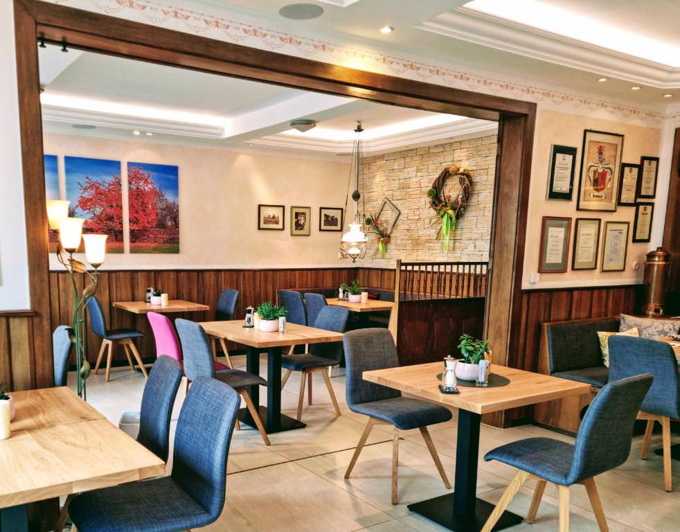 Hotel & Restaurant Gemmer in Rettert