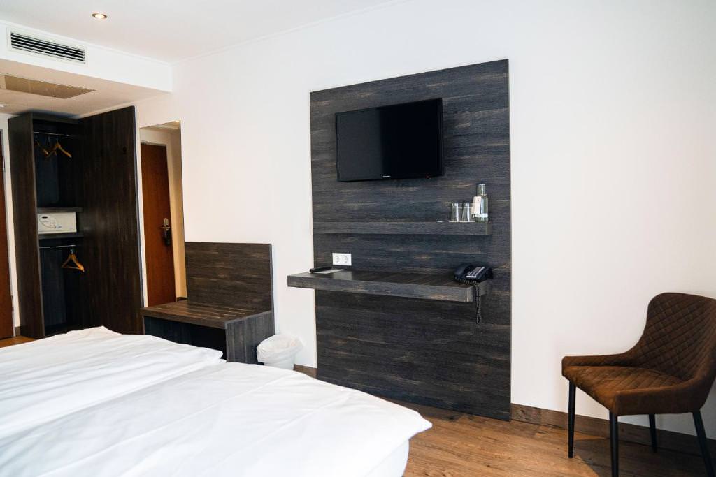 AiREA Airporthotel in Büren