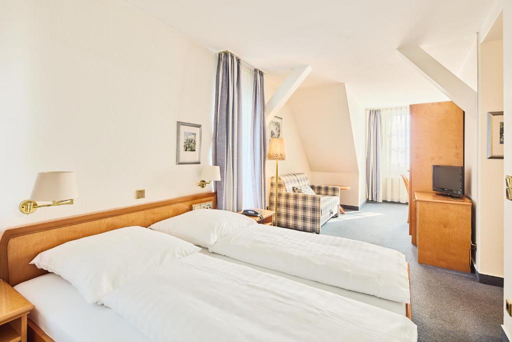 Hotel und Restaurant Zum Ritter in 57439 Attendorn