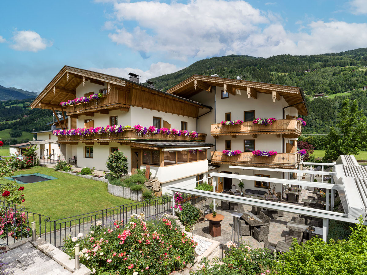 Hotel Landhaus Alpenherz, Pension in Aschau bei Innsbruck