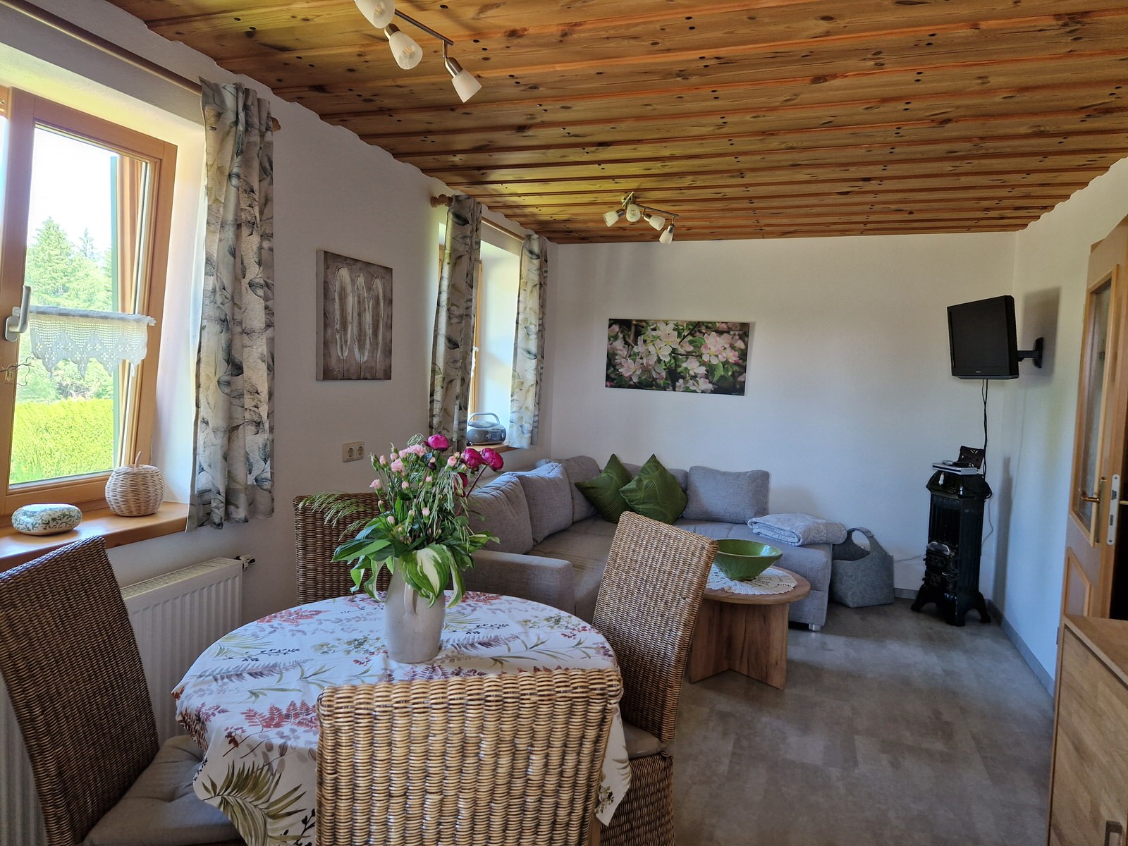 Ferienwohnung Landhaus Zur Tanne, Monteurunterkunft in Peiting