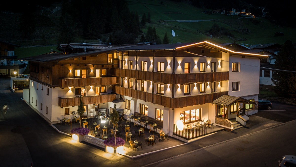 first mountain Hotel Ötztal, Längenfeld bei Winkle