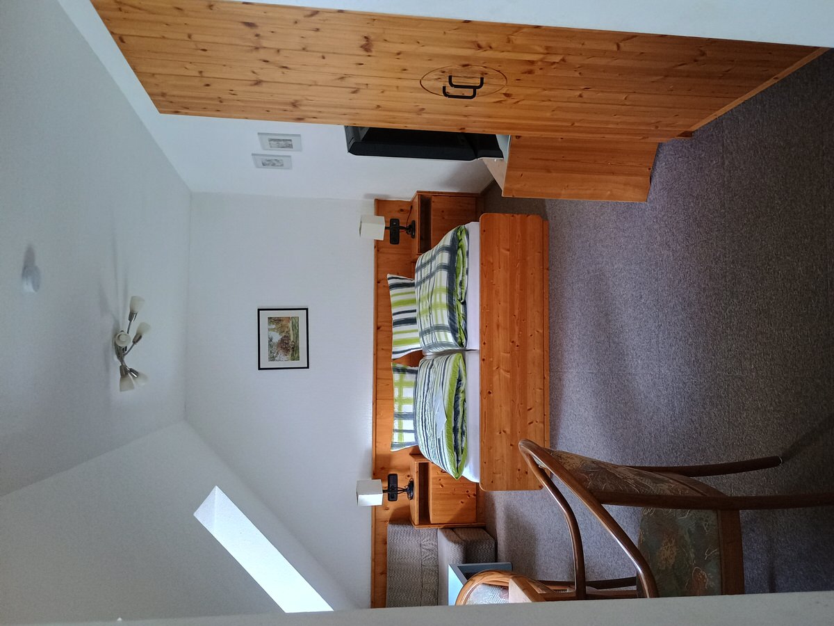  Moselfewo Ausonius Moselblick, Ferienwohnung in Oberfell